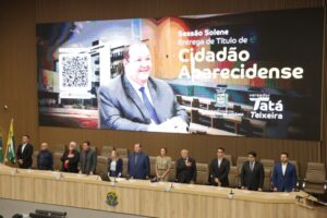 Tatá Teixeira condecora nomes e celebra a geração que transformou cidade-dormitório em potência econômica